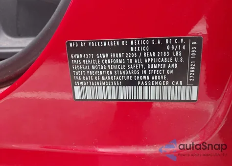 2014 Volkswagen Jetta 1.8T Se z USA, uszkodzony, nr VIN 3VWD17AJ6EM323551